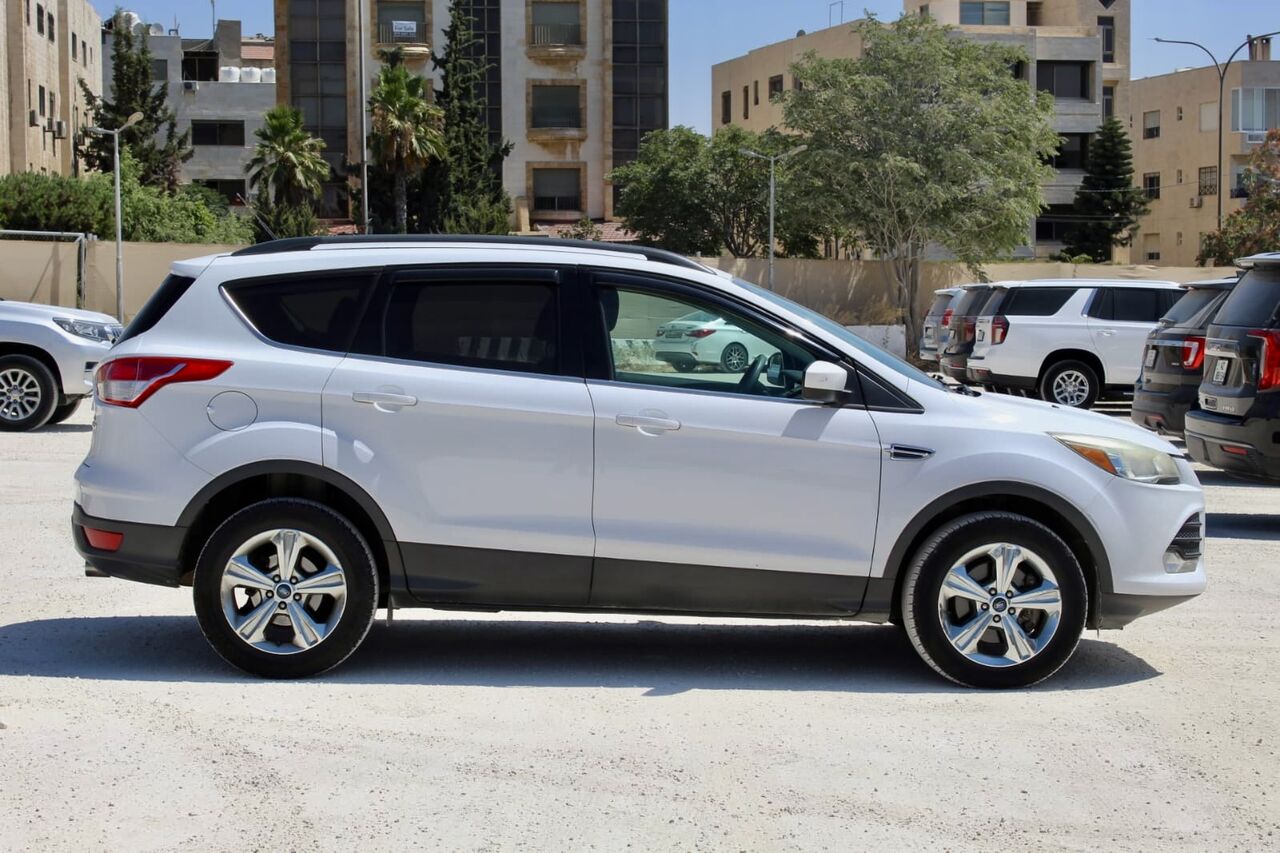 Amman, Vehicles, Cars & Trucks , JOD 3500,  Ford Escape SE Diplomatic,  2013,  Automatic,  98419 KM,