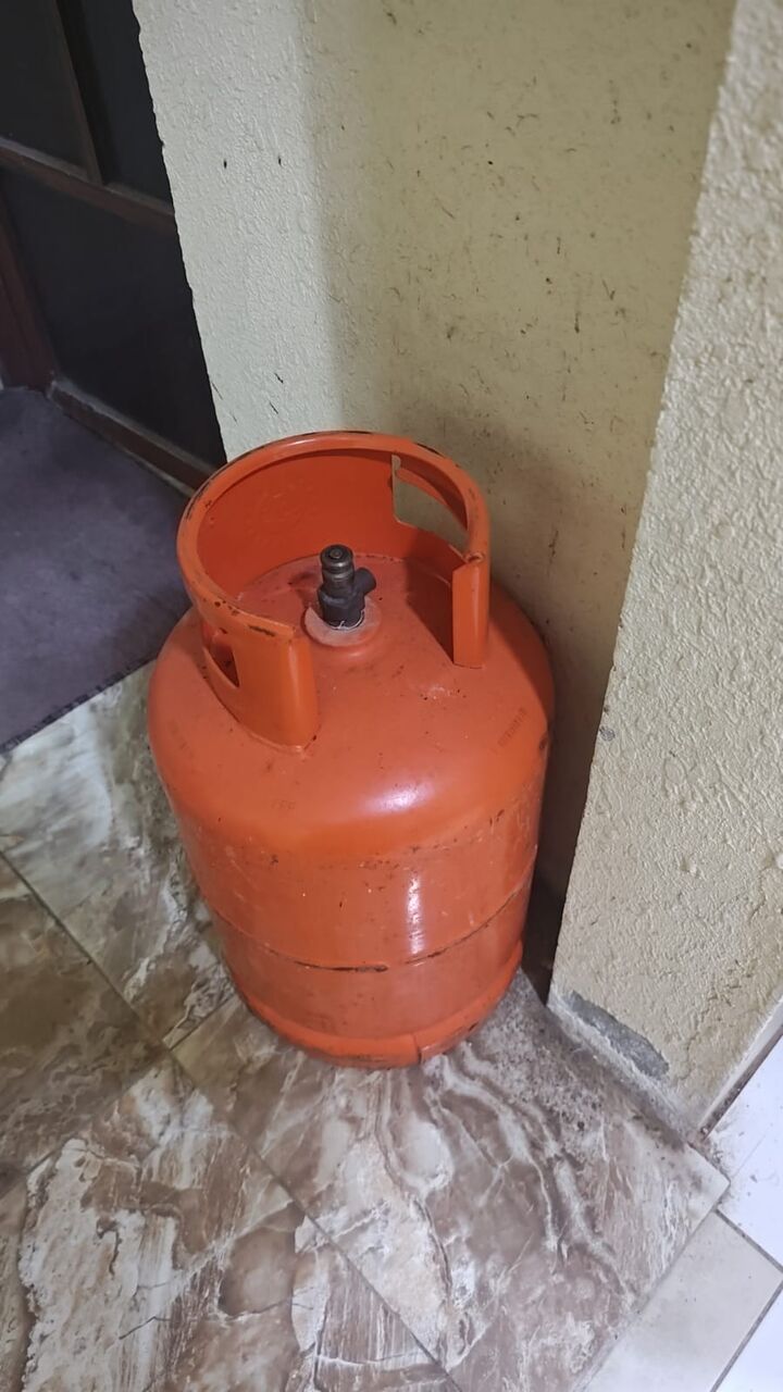 Jubail, Household Items, SAR 390,  Gas Stove, Cylinder And Pipe With Regulator New Only One Month Used.