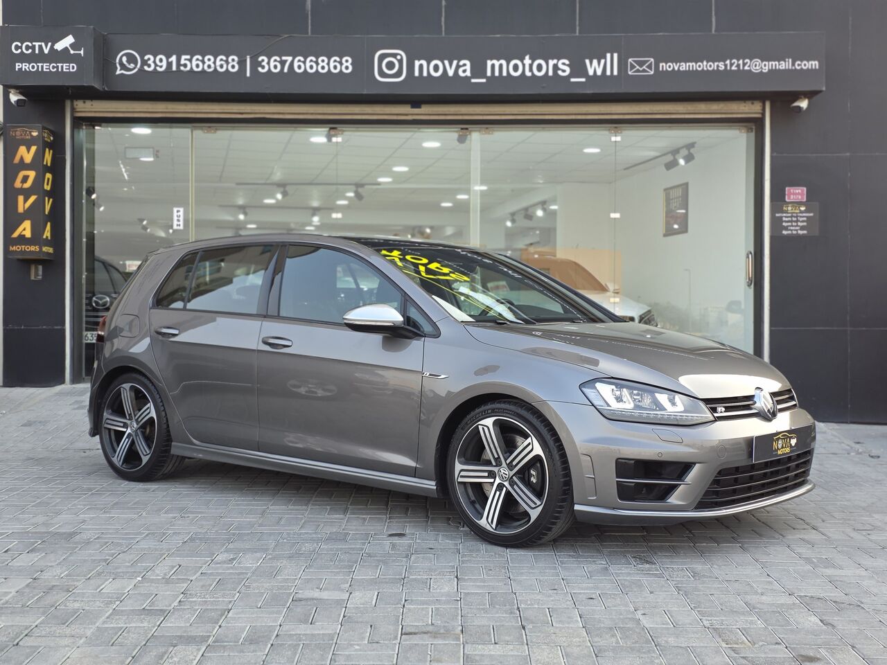 Manama, Vehicles, Cars & Trucks , BHD 8000,  Volkswagen Golf R,  2017,  Automatic,  46000 KM,   2.0 Turbo