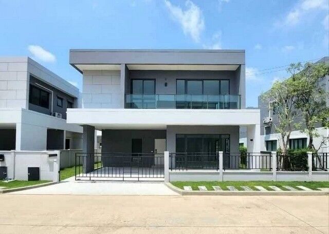 Bangkok, Real Estate For Sale, THB 14900000,  4 BR,  50 Sq. Feet,  LV53603 ขาย บ้านเดี่ยว Centro บางนา (โครงการใหม