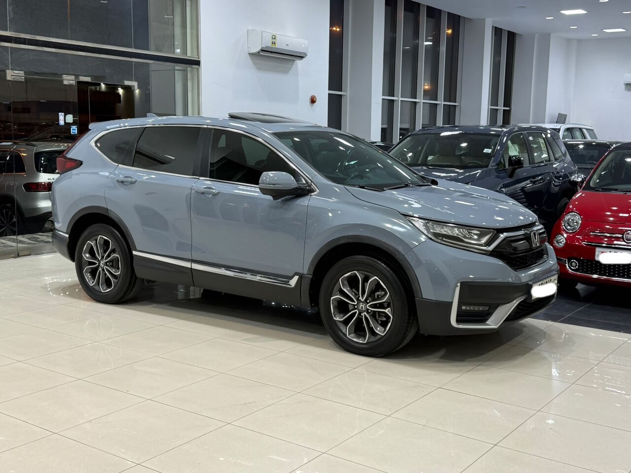 Manama, Vehicles, Cars & Trucks , BHD 8800,  Honda CR-V,  2020,  Automatic,  90900 KM,    (Grey)