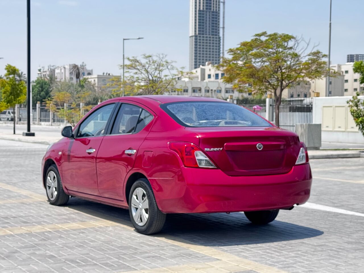 Manama, Vehicles, Cars & Trucks , BHD 1800,  NISSAN SUNNY,  2014,  Automatic,  190000 KM,  GOOD CONDITION