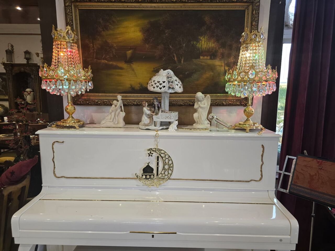 Amman, Collectibles, JOD 17000,  Collectables: Antiques. Paintings. Home Furniture. Usables