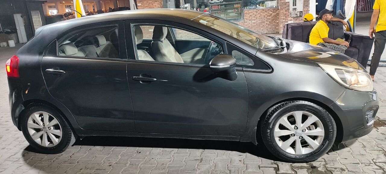 Dammam, Vehicles, Cars & Trucks , SAR 21,  Kia Rio Hatchback,  2015,  Automatic,  170 KM,  Kia Rio - ODO 170K+ []Single Owner]