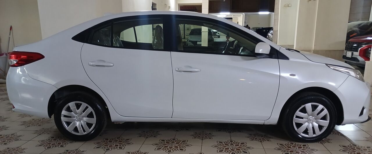 Jeddah, Vehicles, Cars & Trucks , SAR 34000,  Toyota Yaris,  2022,  Automatic,  262000 KM,