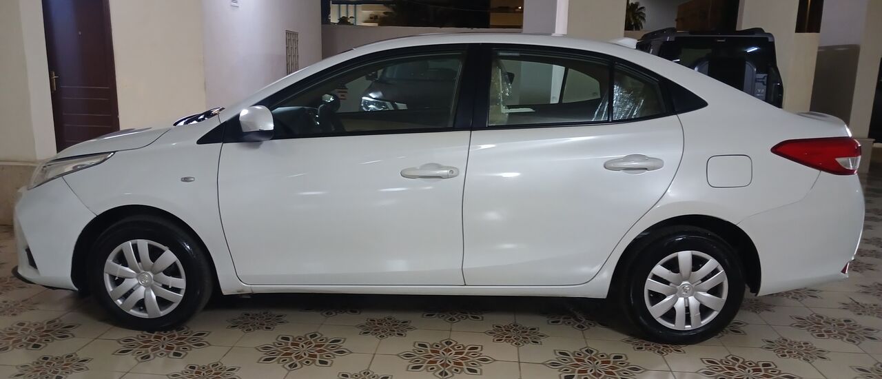 Jeddah, Vehicles, Cars & Trucks , SAR 34000,  Toyota Yaris,  2022,  Automatic,  262000 KM,