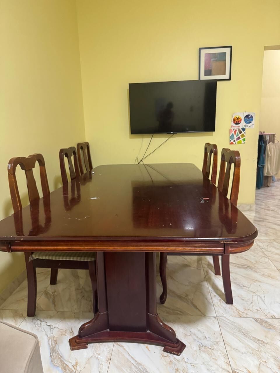 Jubail, Furniture, SAR 100,  Dining Table And Wardrobe