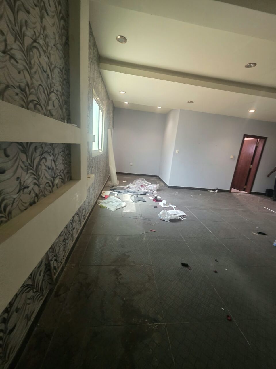 Khobar, Apartments, Flats, Houses & Villas, SAR 31000/year,  3 BR,  Consists Of:- 3 Bedrooms, A Living Room, 4 Bathrooms, And A Kitchen,  Four Floor,elevator