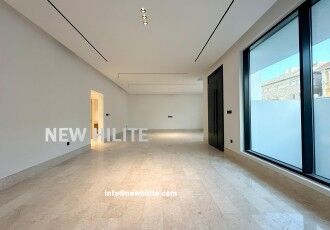 Hawalli, Apartments, Flats, Houses & Villas, KWD 1150/month,  4 BR,  Spacious 4-Bedroom Floor For Rent In Shuhada