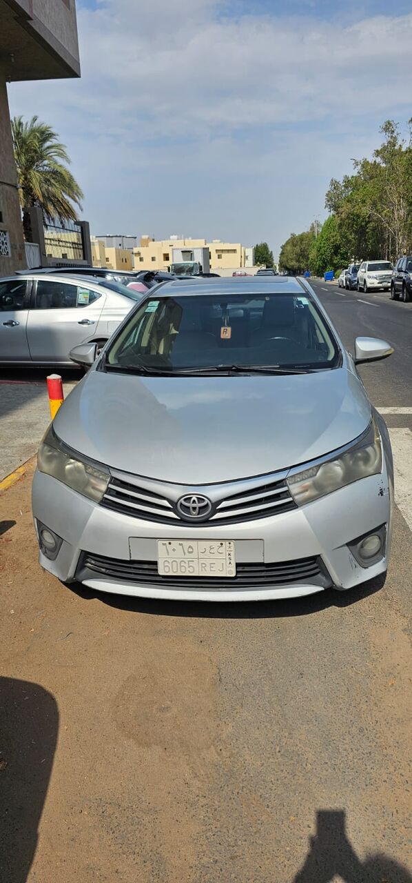 Jeddah, Vehicles, Cars & Trucks , SAR 40000,  Toyota Corolla,  2015,  Automatic,  312495 KM,   2.0L  &ndash; For Sale In Jeddah