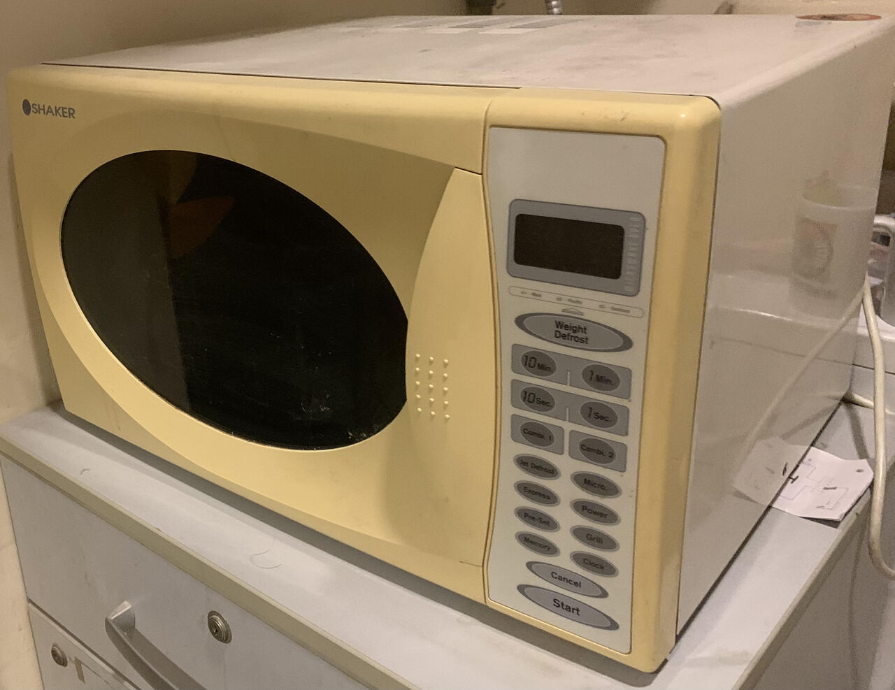 Riyadh, Appliances, SAR 90,  Microwave Oven