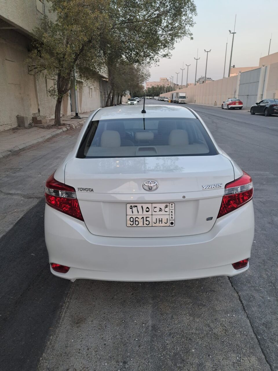 Hara, Vehicles, Cars & Trucks , SAR 27000,  Toyota Yaris,  2016,  200000 KM,    For Sale