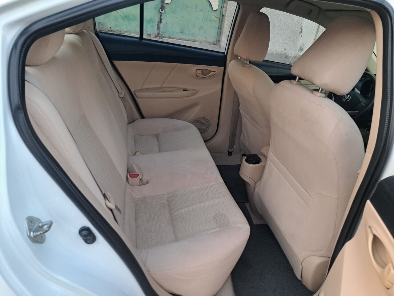Hara, Vehicles, Cars & Trucks , SAR 27000,  Toyota Yaris,  2016,  200000 KM,    For Sale