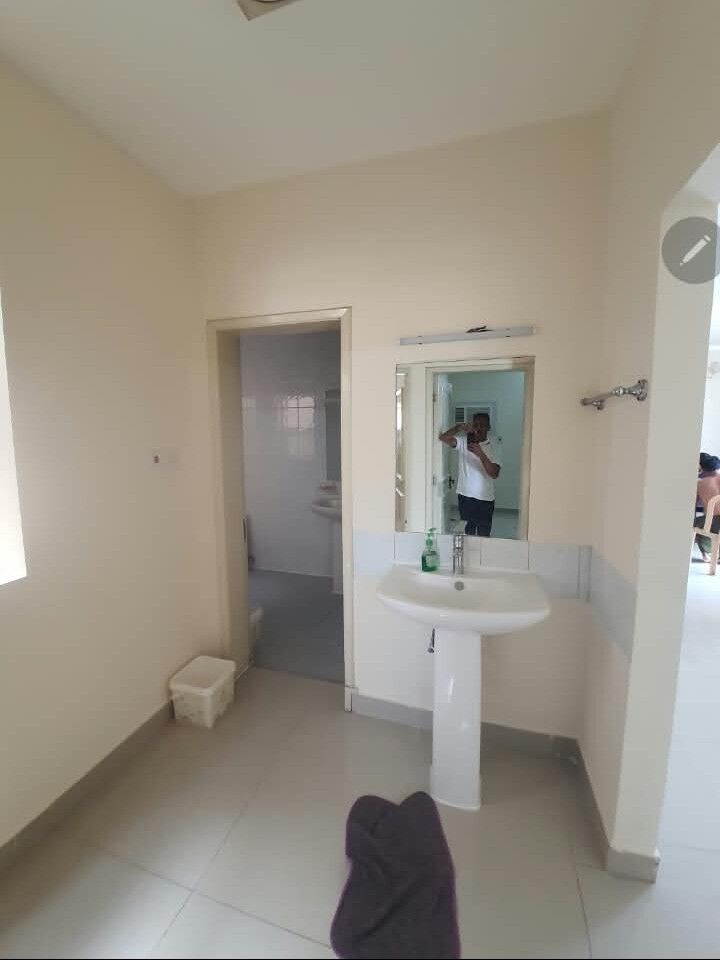 Manama, Bedspace For Rent, BHD 50/month,  Looking For Executive Bachilor For Sharing My Flat
