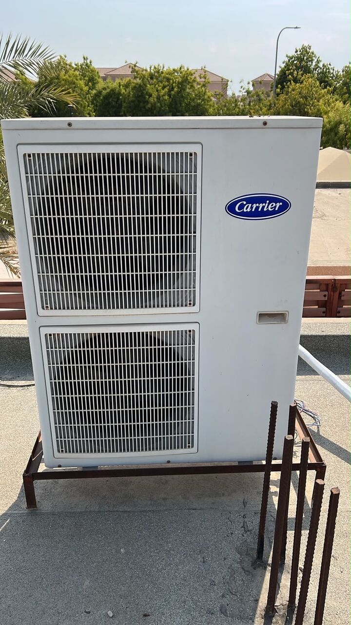 Jubail, Air Conditioners, SAR 1000,  -Ton Carrier Air Conditioner For Sal.   3ton