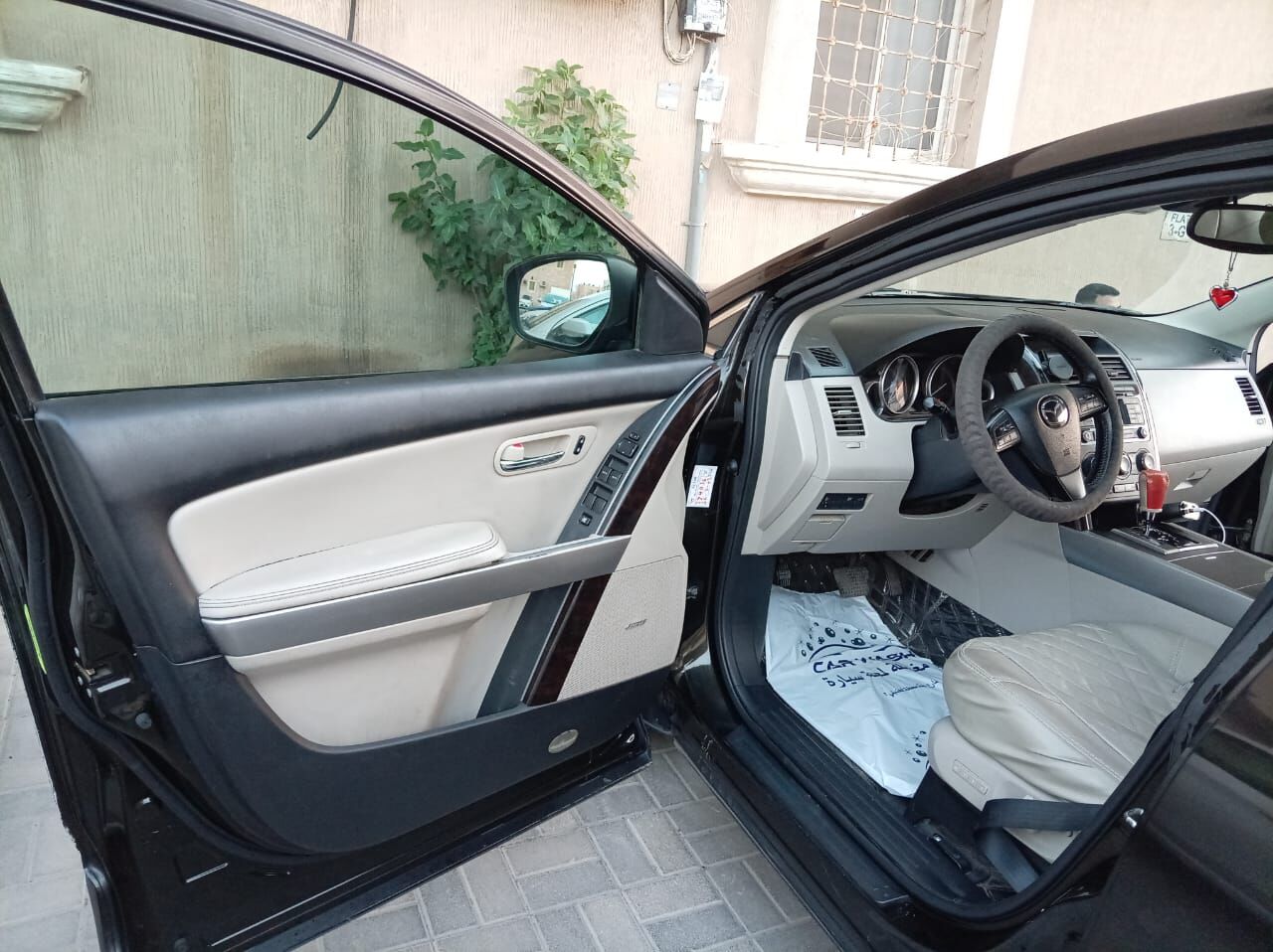 Jubail, Vehicles, Cars & Trucks , SAR 35,  Mazda CX-9,  2012,  Automatic,  290000 KM,    – Full Option 🚙✨