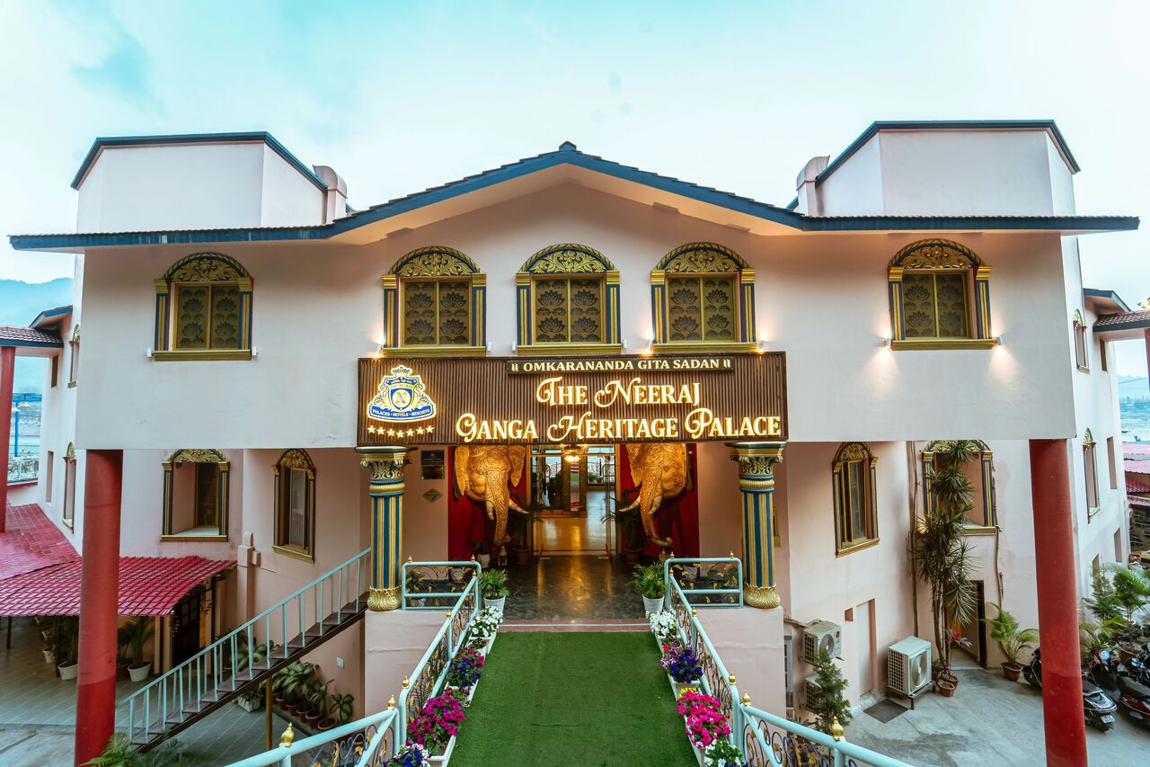 Mumbai, Travel, Best Hotel In Rishikesh Near Ganga &ndash; The Neeraj Ganga Heritage Palace