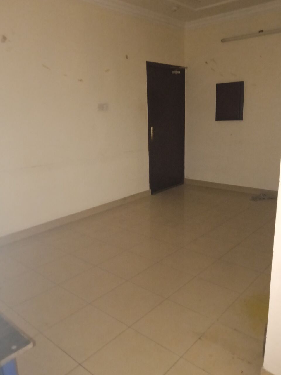 Gudaibiya, Apartments, Flats, Houses & Villas, BHD 150/month,  2 BR,  2 Bedroom Unfurnished Flat For Rent Without Ewa