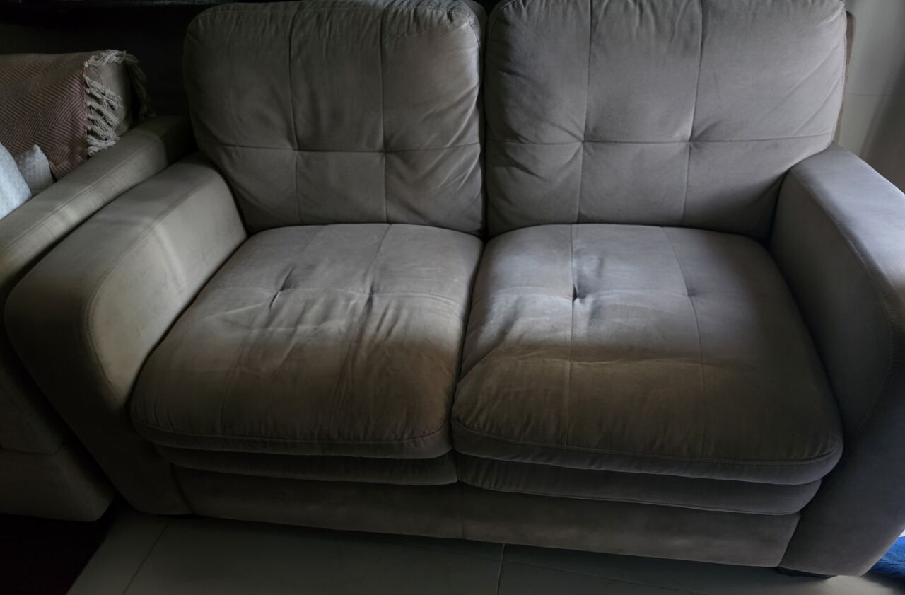 Juffair, Furniture, BHD 25,  2-Seater Sofa
