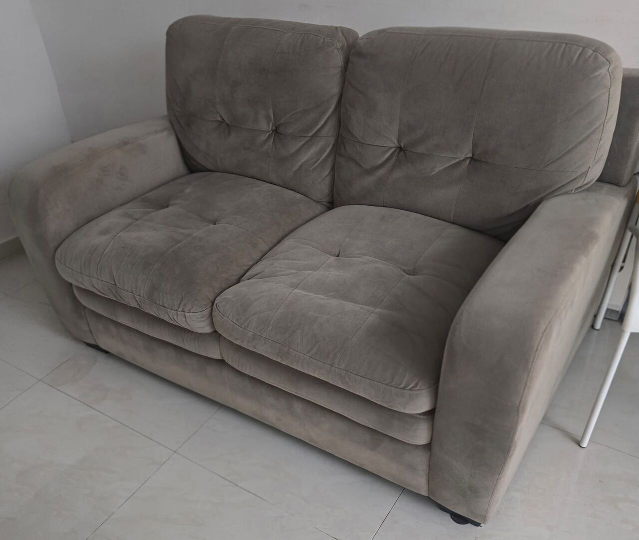 Juffair, Furniture, BHD 25,  2-Seater Sofa