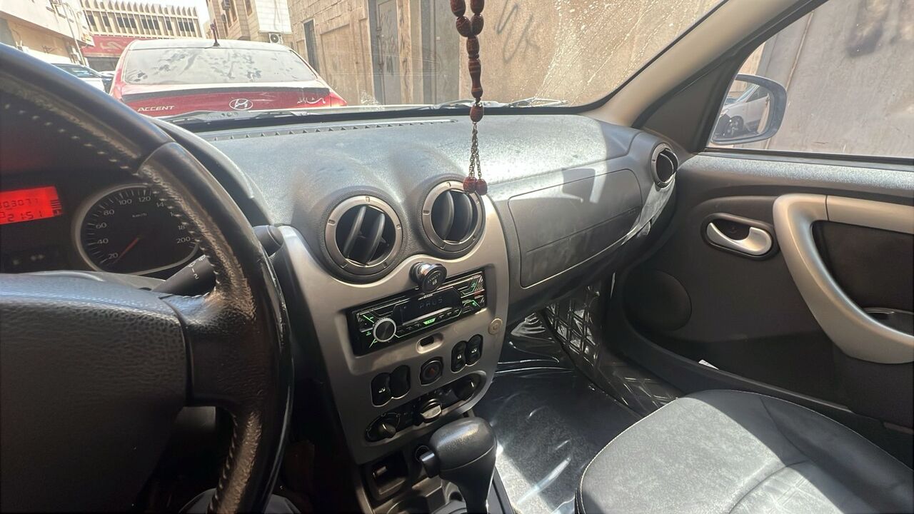 Riyadh, Vehicles, Cars & Trucks , SAR 20200,  Renault Duster,  2015,  Automatic,  303170 KM,    &ndash; Excellent Engine/AC, New Tyres & Battery