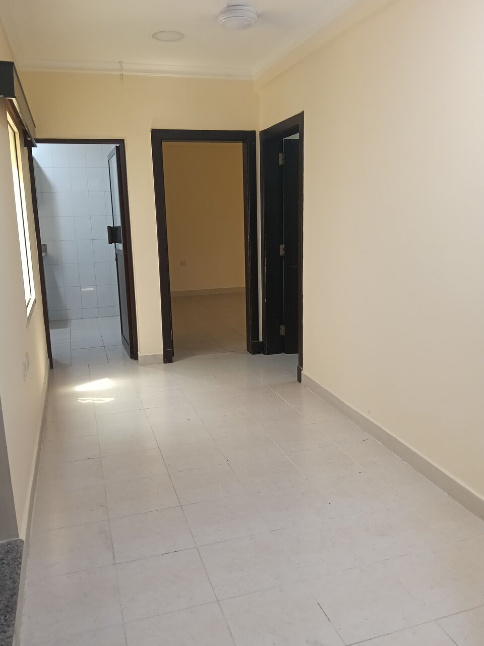 Gudaibiya, Apartments, Flats, Houses & Villas, BHD 190/month,  2 BR,  2 Bedroom Unfurnished Flat For Rent With Ewa