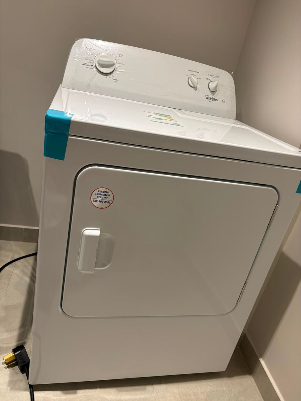 Dammam, Appliances, SAR 2200,  Whirlpool Dryer For Sale - Like New