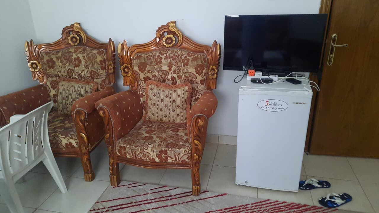 Madinah, Furniture, Furniture With Other Goods