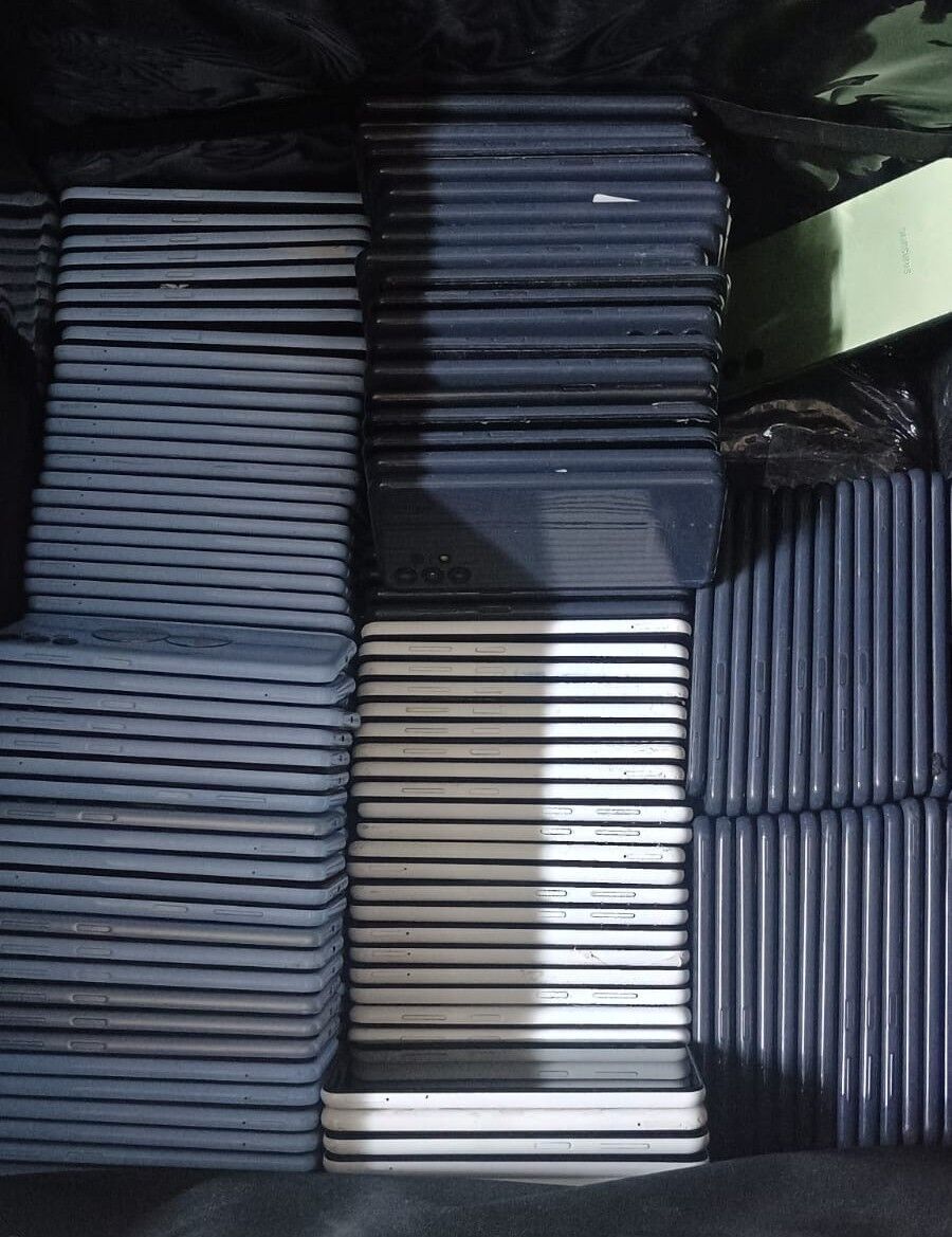 Al Yasmin, Mobile Phones, SAR 200,  400 Used Samsung Mobile Lot Sell পুরাতন মোবাইল পাইকারি লট