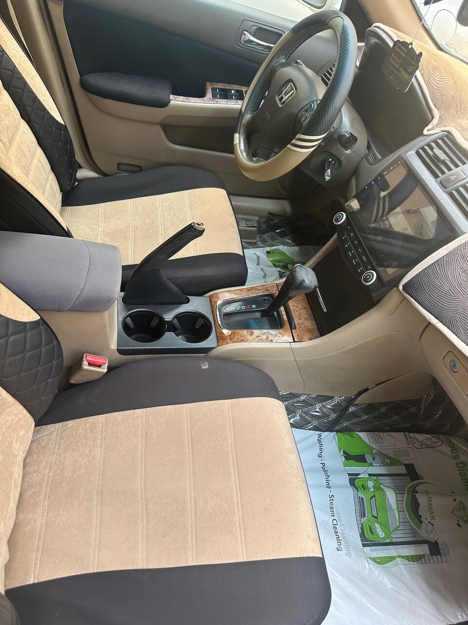 Al Wizarat, Vehicles, Cars & Trucks , SAR 14000,  Honda Accord,  2005,  Automatic,  411401 KM,    &ndash; Well Maintained | With Complete Fahas And Other Documents