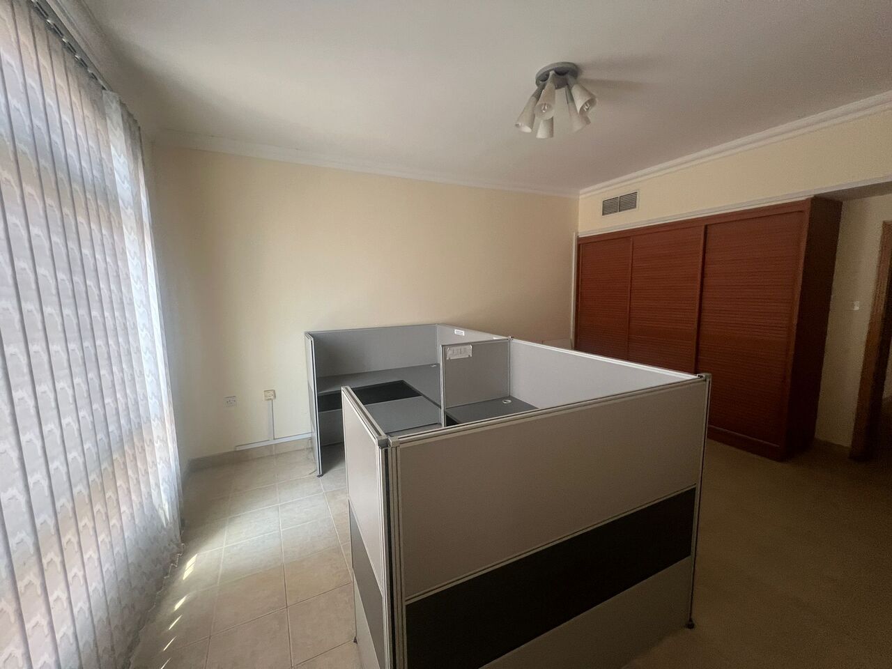 Diplomatic Area, Offices, BHD 650,  175 Sq. Meter,  Big Office For Rent Near Diplomatic Area