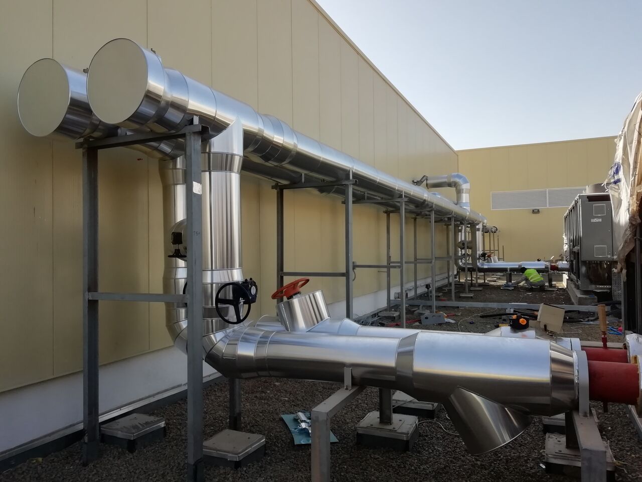 Jeddah, Technical, Professional Round Pipe And Tank Aluminum Cladding Services