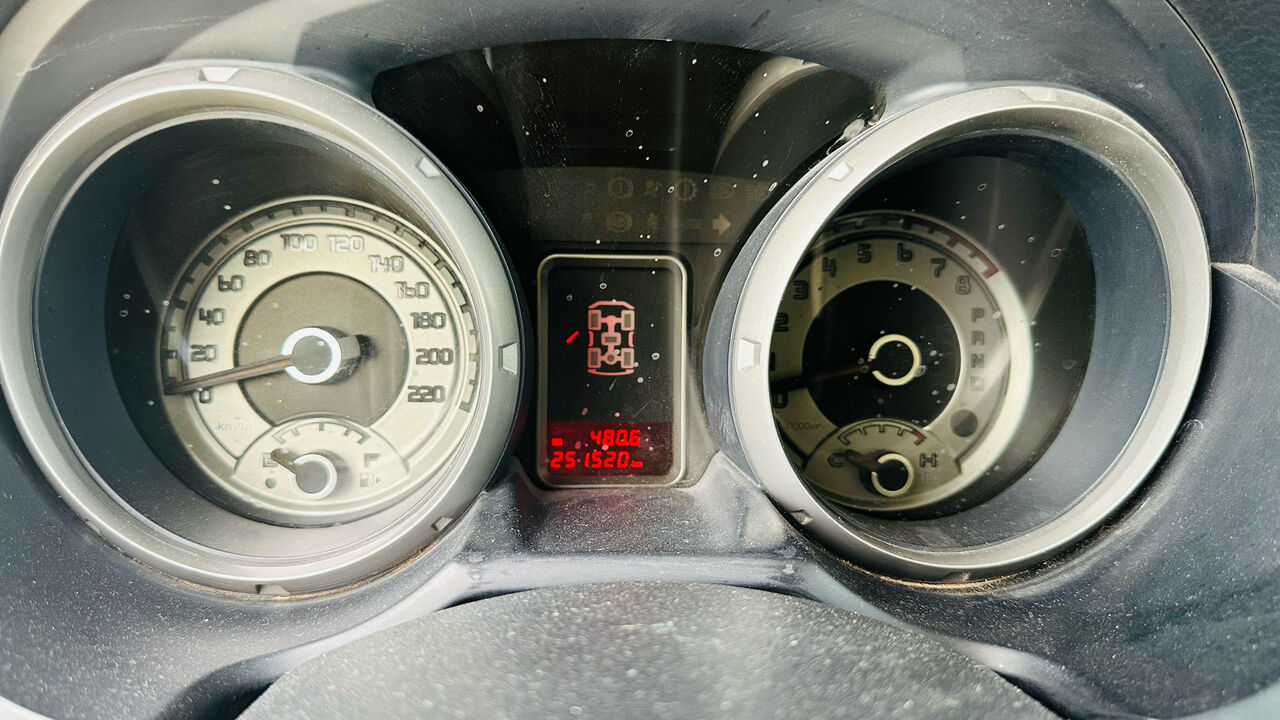 Riyadh, Vehicles, Cars & Trucks , SAR 52000,  Mitsubishi Pajero,  2018,  Automatic,  252000 KM,  SAR 52000,  5-Door, , Auto, New Tyre & Battery, 252000km, Perfct Cndn