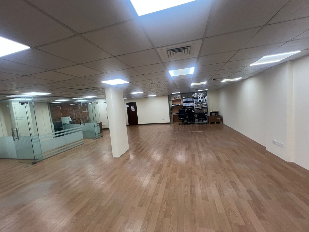 Sanad, Offices, BHD 720,  186 Sq. Meter,  Big Office Space For Rent In Sanad