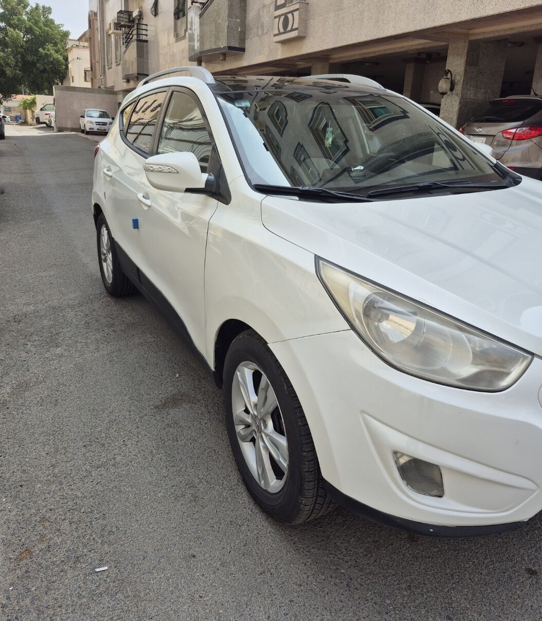 Hara, Vehicles, Cars & Trucks , SAR 26000,  Hyundai Tucson,  2012,  343650 KM,    For Sale 059
