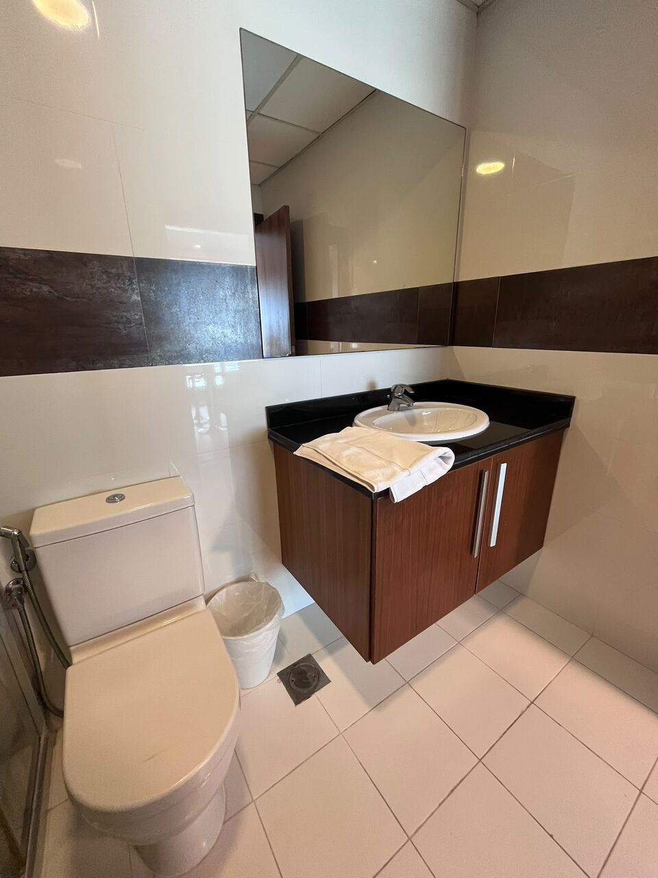Juffair, Apartments, Flats, Houses & Villas, BHD 275/month,  Furnished,  Studio,  35 Sq. Meter,  STUDIO FOR RENT