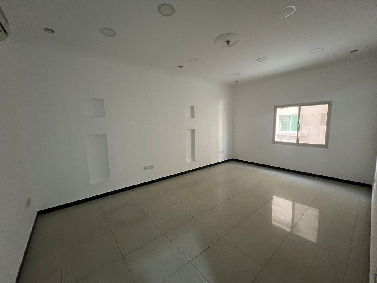 Sanabis, Offices, BHD 250,  Office For Rent In Sanabis