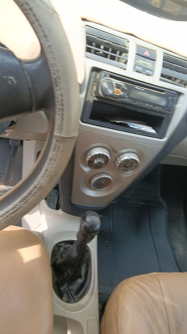 Al Mahjar, Vehicles, Cars & Trucks , SAR 15000,  Toyota Yaris,  2007,  Manual,  200000 KM,     Black Color For Sale