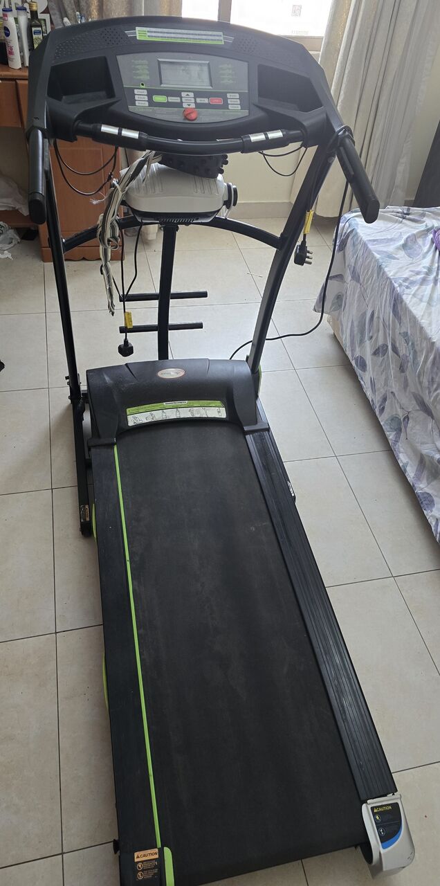 Mahooz, Sporting Goods, BHD 45,  Treadmill In Very Good Condition For Sale