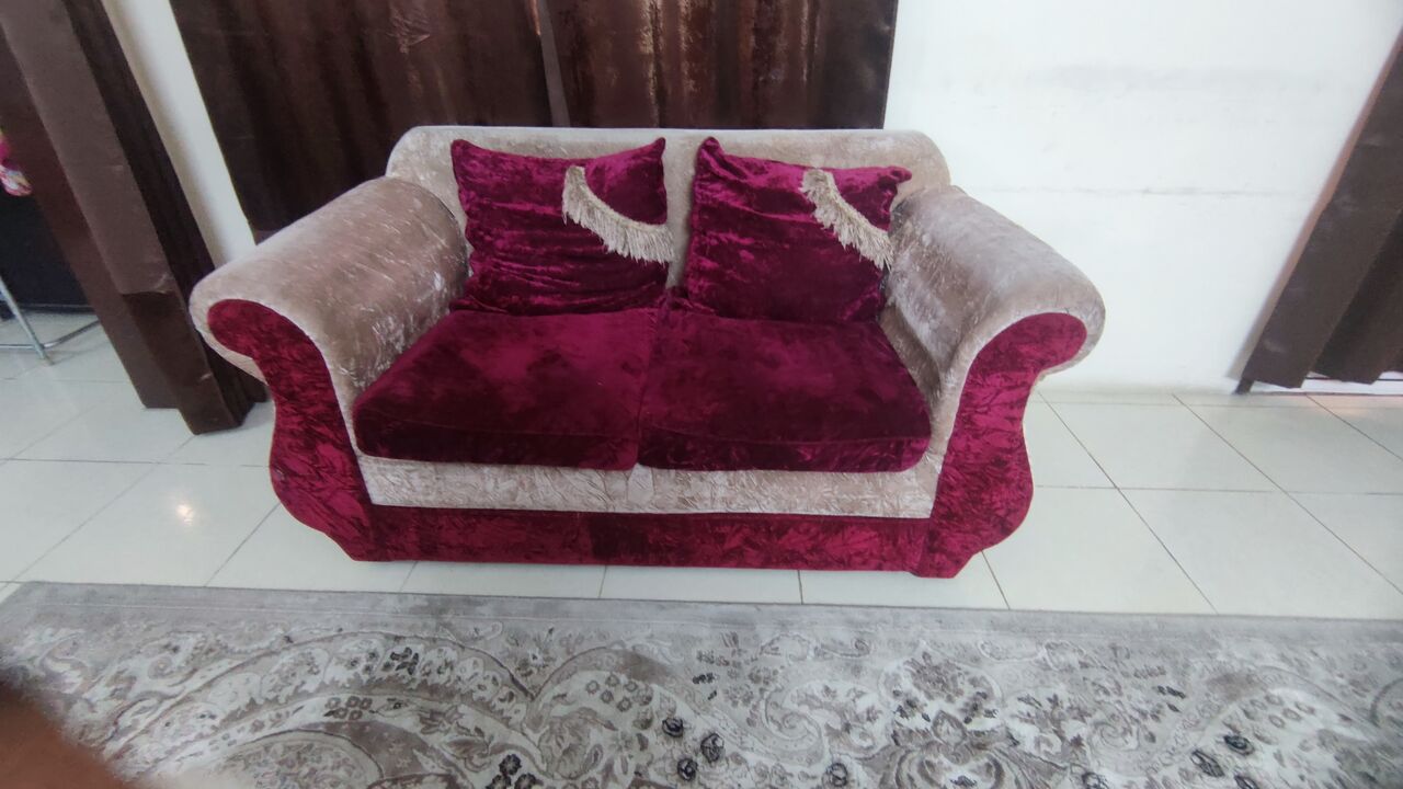 Manama, Furniture, BHD 35,  Family Used Sofa Set