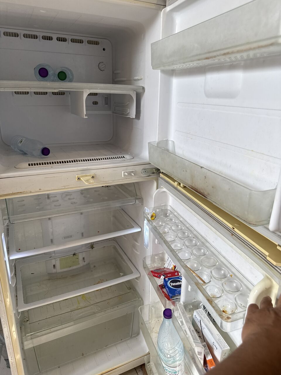 Al Malaz, Appliances, SAR 1000,  Fridge And Washing Machine
