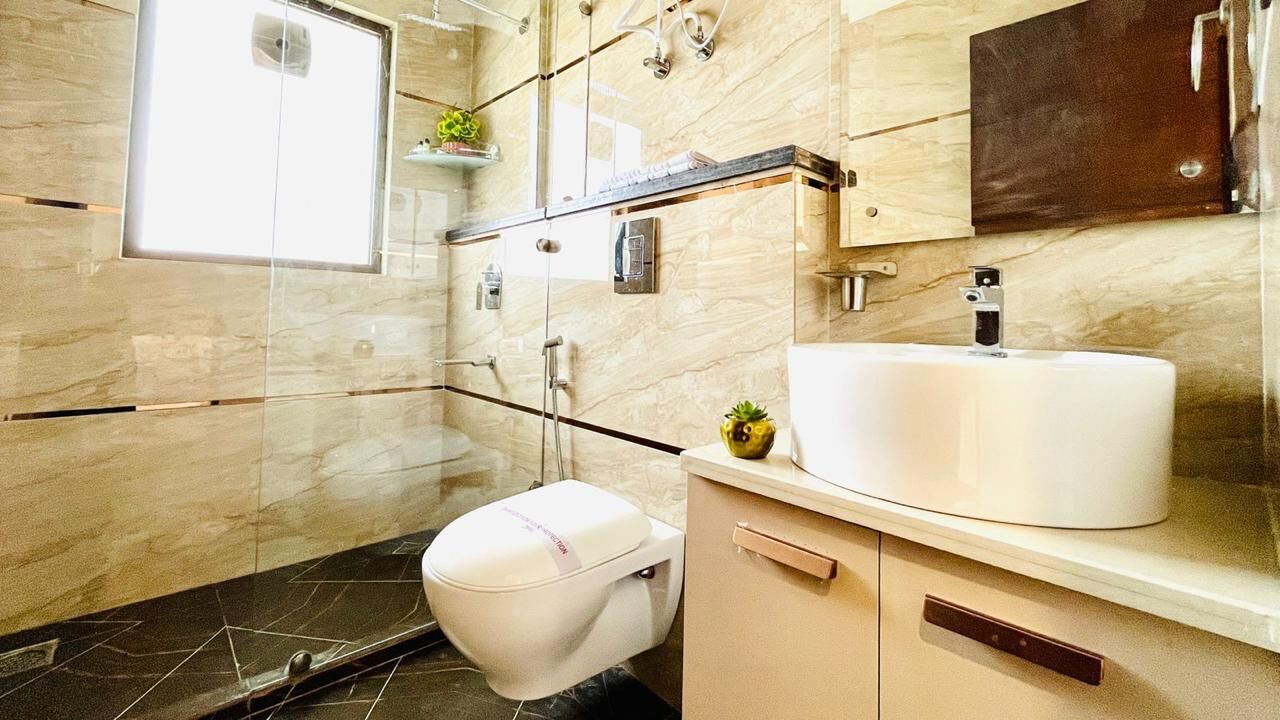 Gurgaon, Apartments, Flats, Houses & Villas, INR 4000/day,  Furnished,  Studio,  375 Sq. Feet,  Studio Apartment Dlf Cyber City