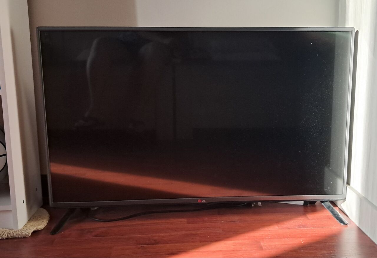 Manama, Electronics, BHD 40,  LG TV 42"