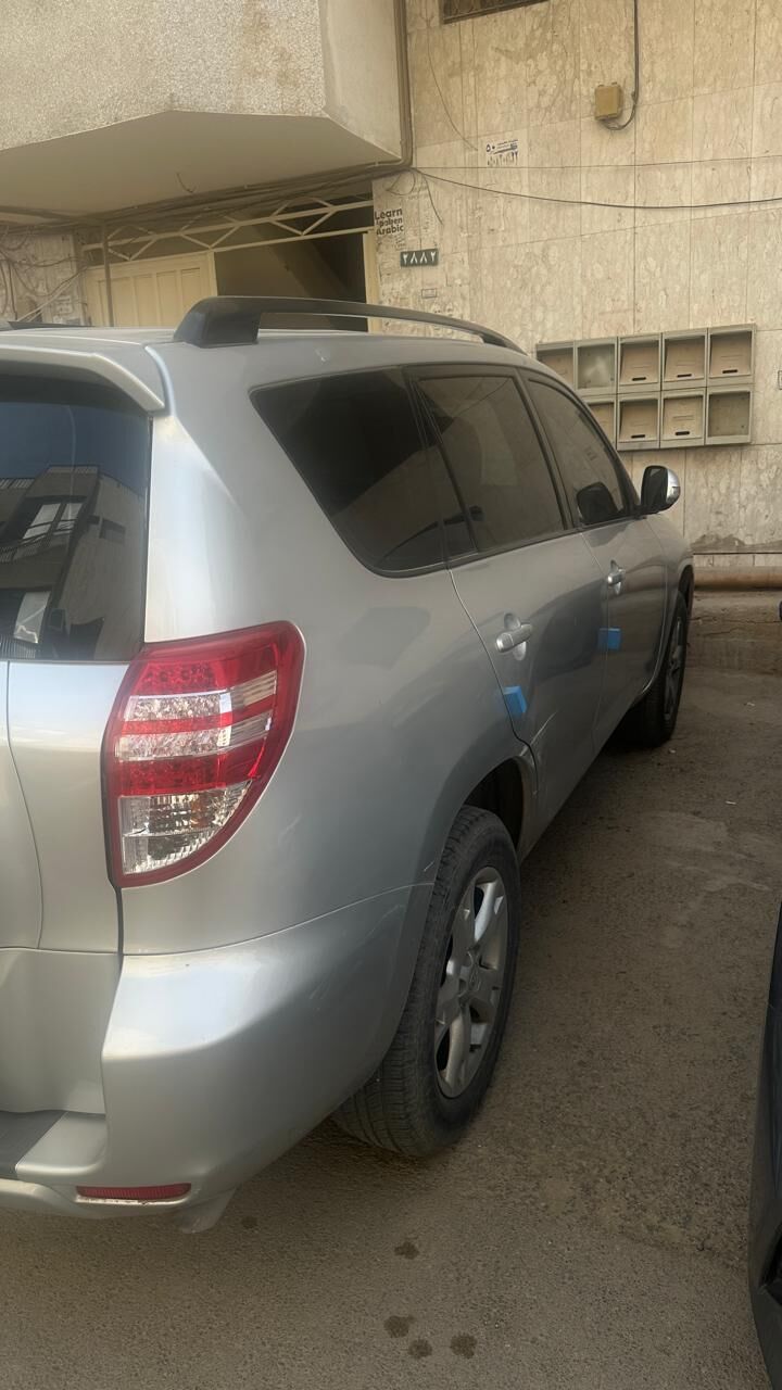 Olaya, Vehicles, Cars & Trucks , SAR 30000,  Toyota RAV4,  2011,  Automatic,  235 KM,    @ 30K