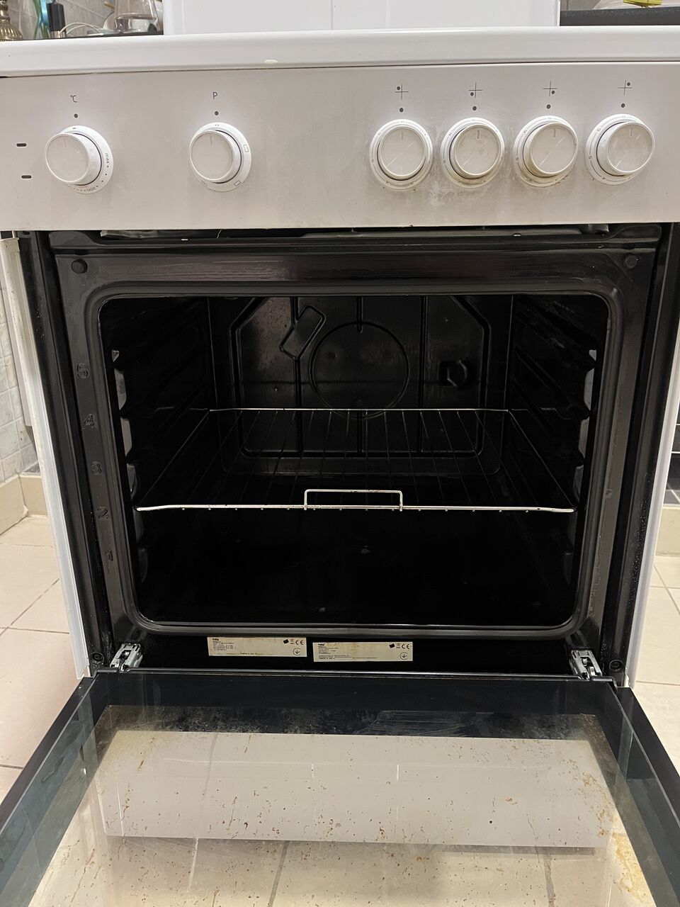 Dammam, Appliances, SAR 450,  Beko 4 Plate Electric Stoke And Oven