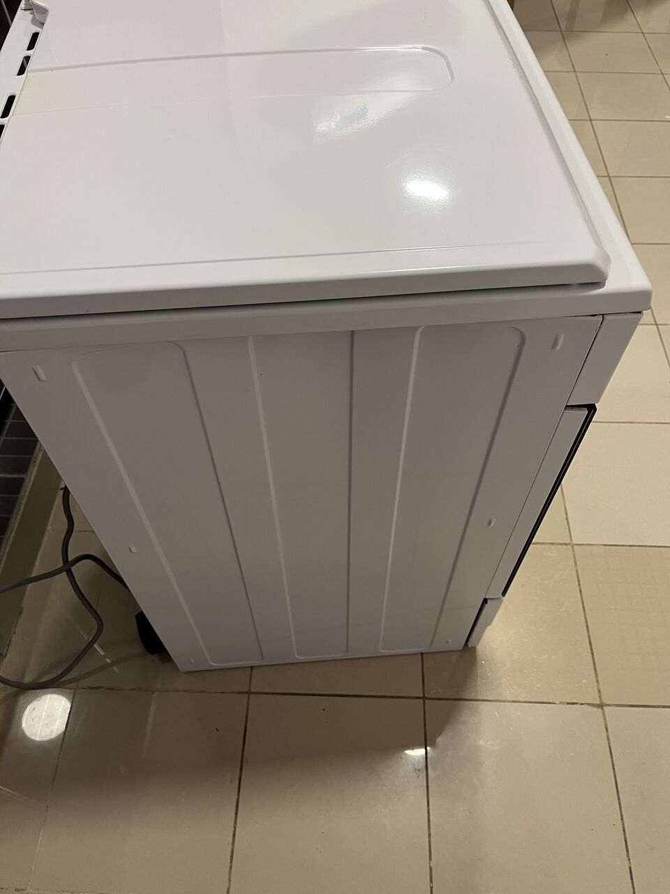 Dammam, Appliances, SAR 450,  Beko 4 Plate Electric Stoke And Oven