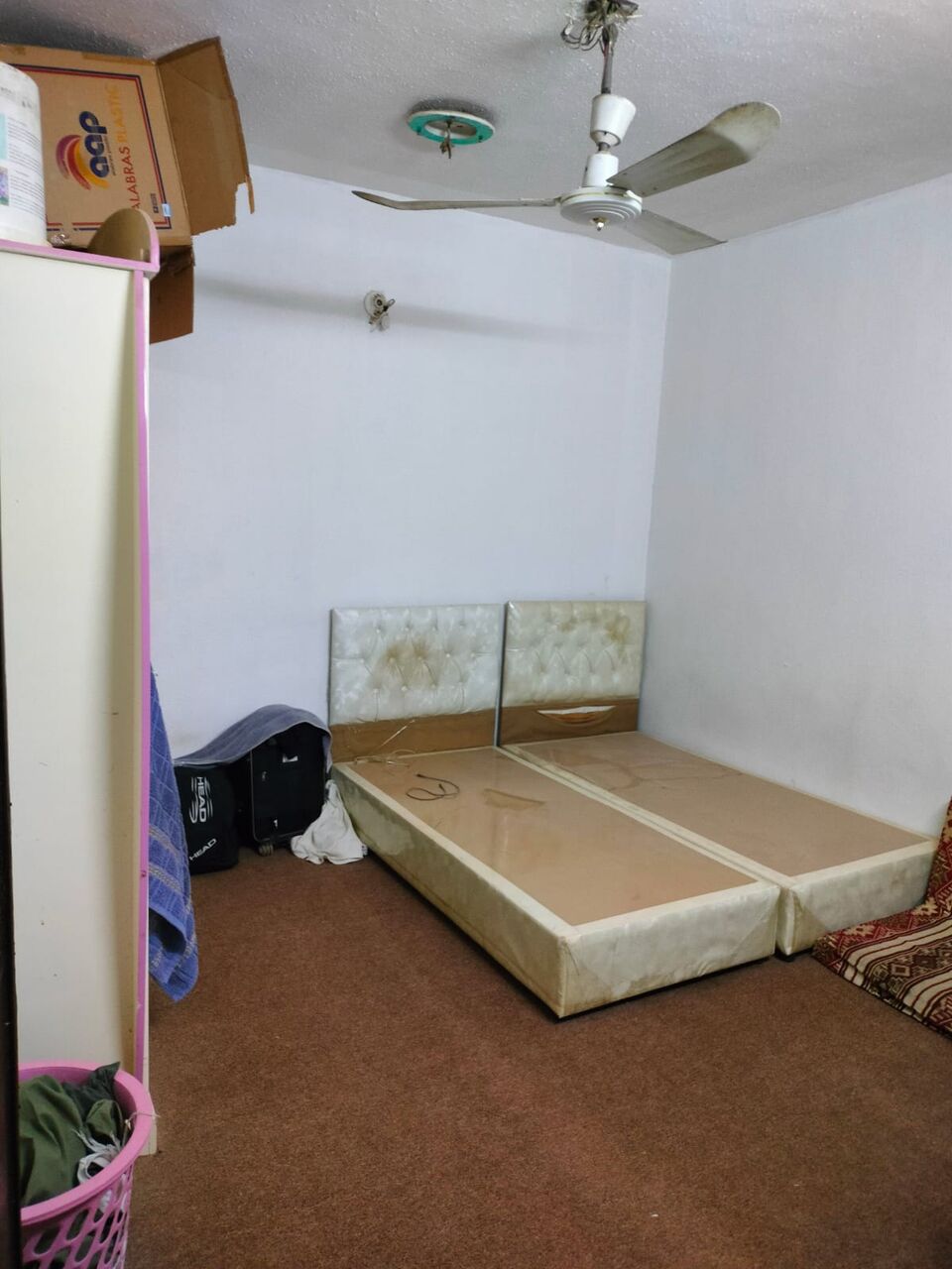 Riyadh, Housing Exchanges, SAR 2000/month,  1 BR,  I Have One Room For Rent In Family Building For Bachelor