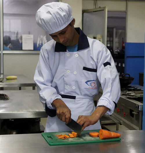 Al Malaz, Jobs, Need Urgent Transfer (Resturant Cleaner, Kichen Helper, Food Runner)