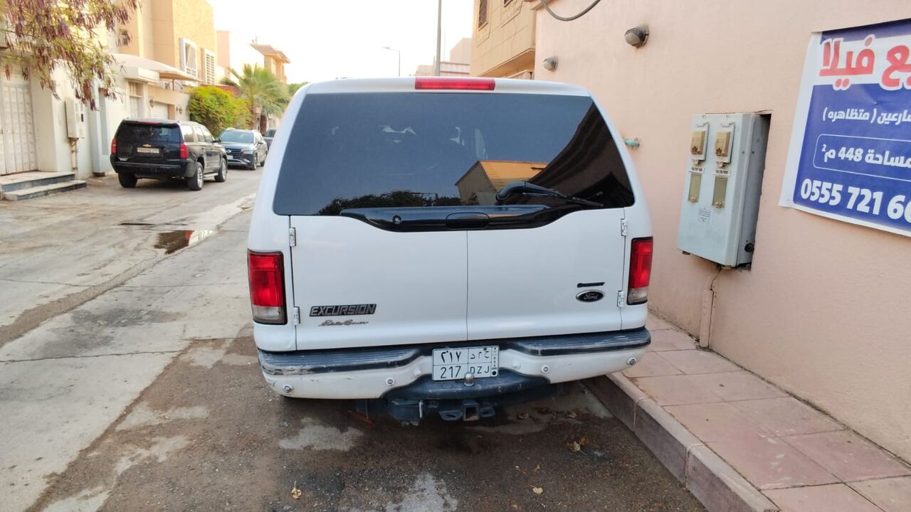 Riyadh, Vehicles, Cars & Trucks , SAR 28000,  Ford Excursion,  2004,  Automatic,  287000 KM,