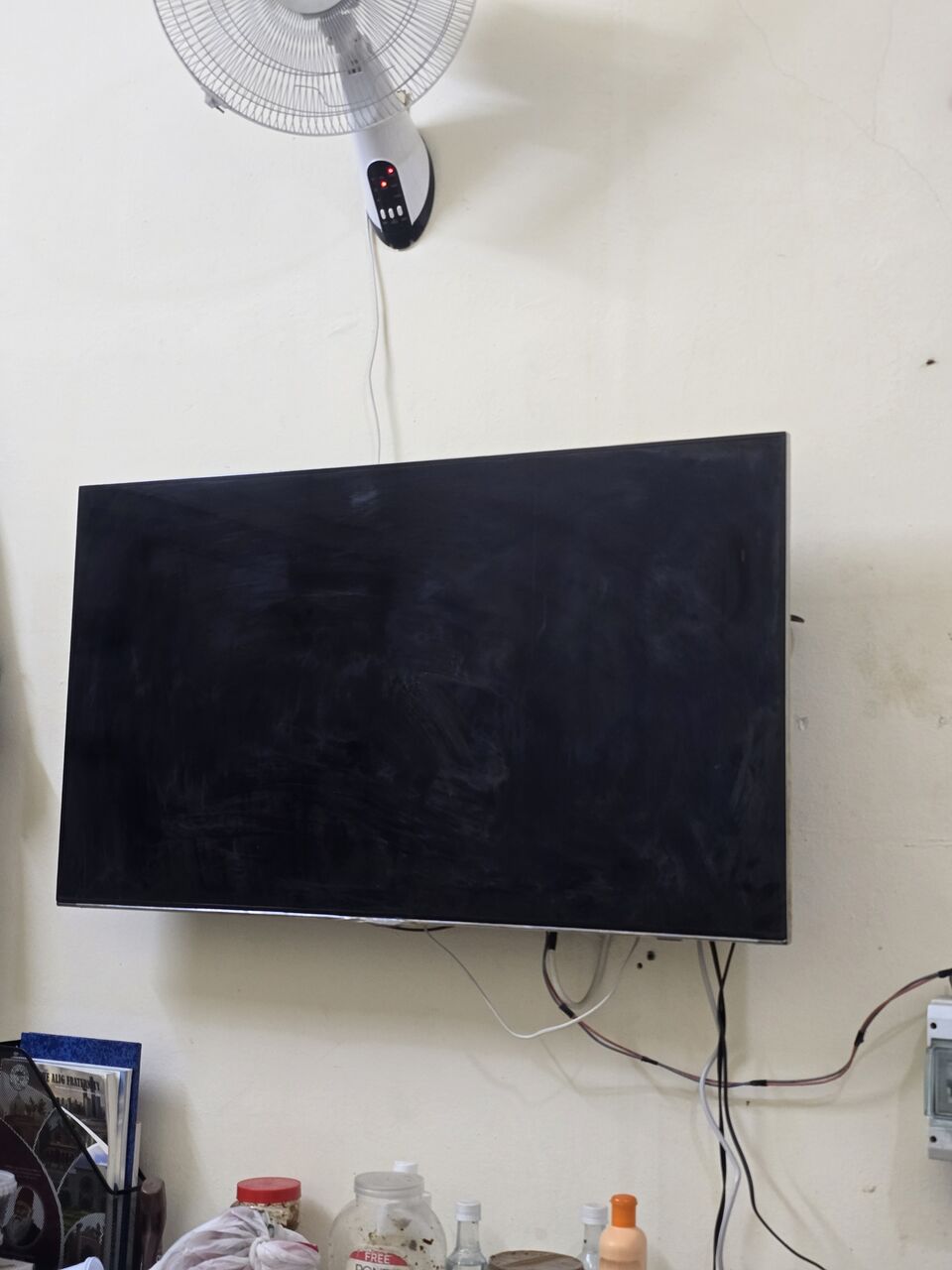 Riyadh, Appliances, SAR 500,  Samsung 48" SmartTV